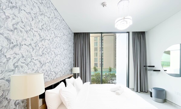 2 slaapkamers, een strijkplank/strijkijzer, internet, beddengoed