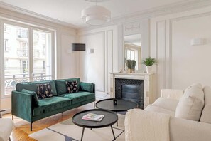 Televisie en een kantoor