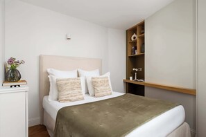 3 chambres, fer et planche à repasser, Wi-Fi, literie fournie