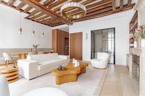 TV, offices