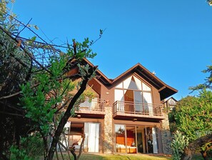 Exterior - 3 Bedroom Luxury Lodge in Naivasha with Golf Club & Scenic Views (Naivasha)