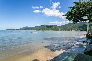 Casa de luna de miel, bañera de hidromasaje, vistas a la playa | Playa | Playa privada y arena blanca