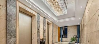 Bai Li Holiday Hotel (Enping Aofeng Square)