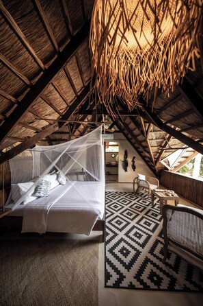 Casa exclusiva, vistes al mar, primera línia de platja | Roba de llit d'alta qualitat i cobrellits 