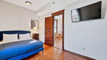 3 bedrooms, iron/ironing board, travel crib, WiFi