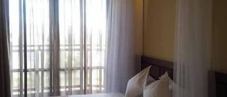Wi-Fi gratuit, draps fournis