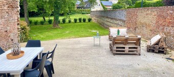 Maison du marais
Grand jardin terrasse
Animaux de compagnie acceptés