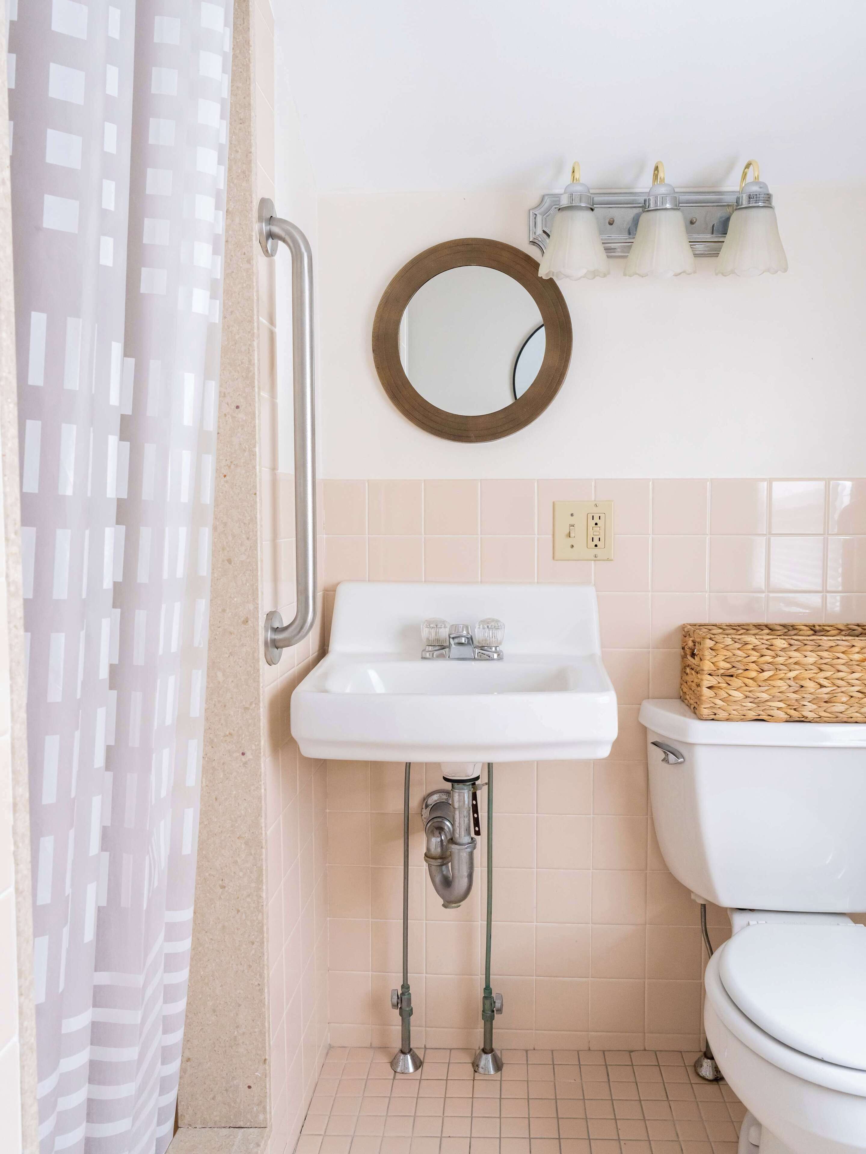 Shower, hair dryer
