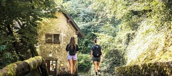 Appartement cosy en duplex avec piscine au cœur du village de chanaz