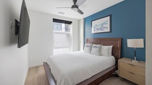 1 bedroom, desk, iron/ironing board, WiFi