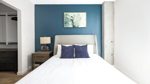 1 quarto, escrivaninha, ferros/tábuas de passar roupa, Wi-Fi