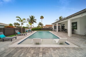 Outdoor pool, a heated pool