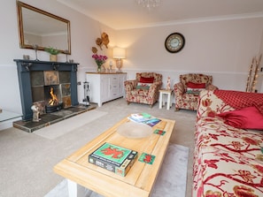 Fireplace - 2 Mountain View (Wrexham)