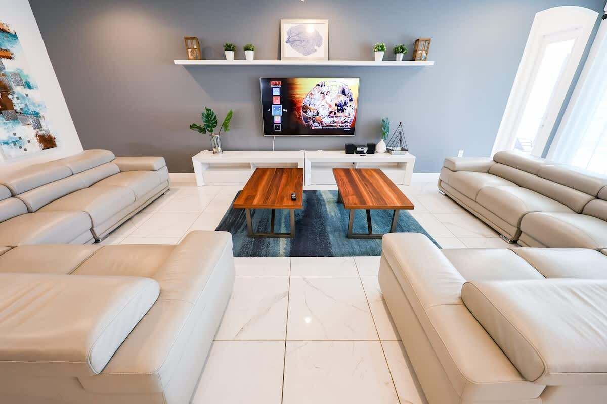 Smart-tv en een kantoor