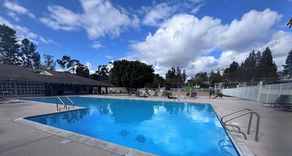 Prime Location! 3BR, 10 Min to Beach, 5 Min to Irvine – Walk to Pool & Courts