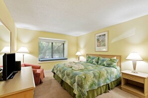 2 makuuhuonetta, työpöytä, silitysrauta/-lauta, Wi-Fi