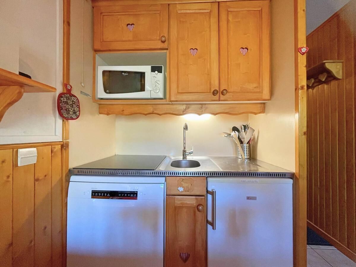 Refrigerador, microondas, horno y lavavajillas 