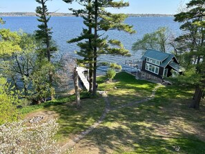 Property grounds - Northwoods Family Lake House on Green Lake, Markesan WI (Markesan)