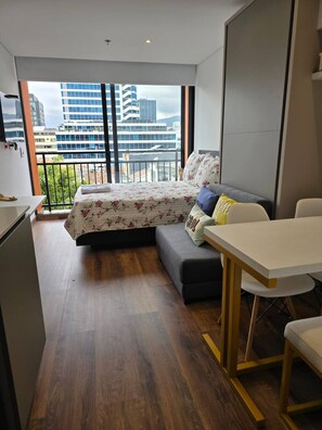 1 bedroom, iron/ironing board, WiFi