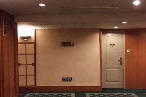 Unclassified image, 4 of 49, button - Lanzhou Legend Hotel (Lanzhou Railway Station & Lanzhou University Subway Station) (Lanzhou)