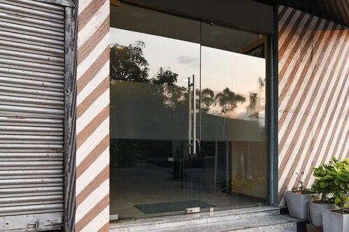 Elegant Stays Near Intl Airport Kolkata