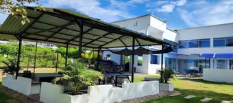 La Higuera, Casa Campestre.