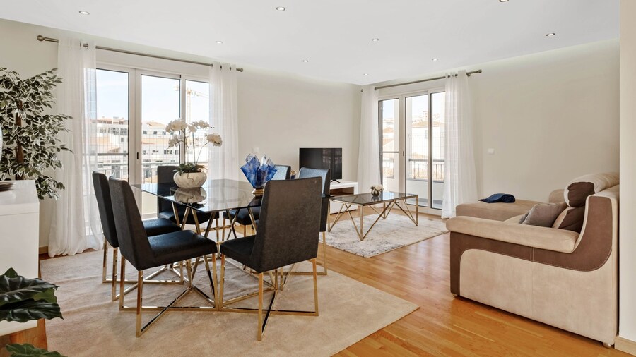Penthouse Prestige by Homie