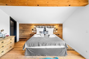 1 Schlafzimmer, Reisekinderbett, kostenloses WLAN, Bettwäsche