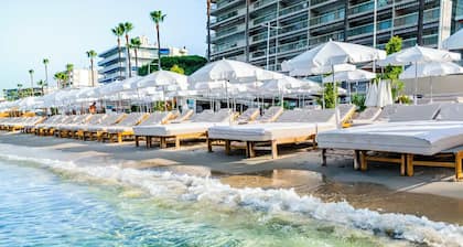 Apartment 4 guests, front of the sea