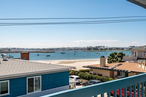 Property grounds - Bayside getaway
Just finished remodel (San Diego)