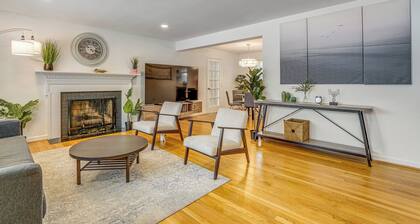 Spacious 5-bedroom house with AC, WiFi in delightful Alexandria