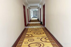 Unclassified image, 4 of 10, button - Joneng Hotel (Zhuoni)