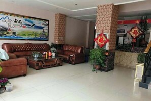 Unclassified image, 4 of 10, button - Joneng Hotel (Zhuoni)