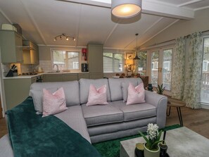 Living area - Robin's Lodge (Windermere)