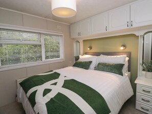 2 bedrooms, individually decorated, individually furnished, free WiFi - Robin's Lodge (Windermere)