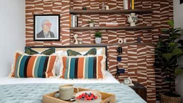 Desk, iron/ironing board, free WiFi, bed sheets