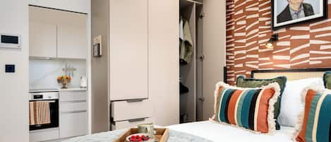 Desk, iron/ironing board, free WiFi, bed sheets