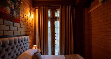 Bricks 90 Weligama - Deluxe Double or Twin Room with Sea View