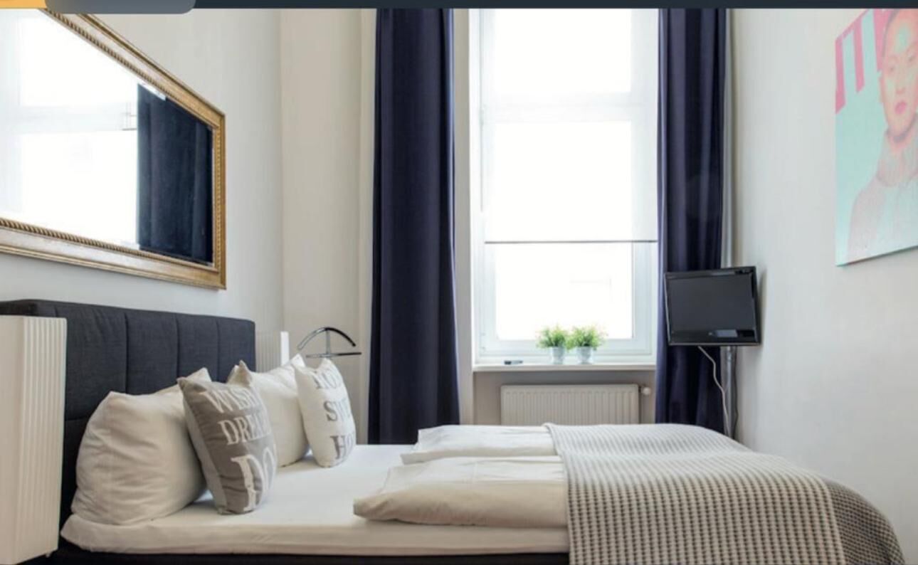 2 sovrum, skrivbord, strykjärn/strykbräda och gratis wi-fi