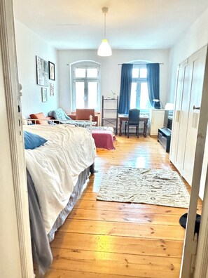 3 bedrooms, desk, iron/ironing board, free WiFi - Bright gorgeous Apt, heart of Berlin Mitte (126m2/Three spacious rooms+balcony) (Berlin)
