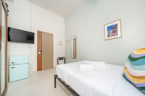 1 chambre, bureau, fer et planche Ă repasser, Wi-Fi gratuit