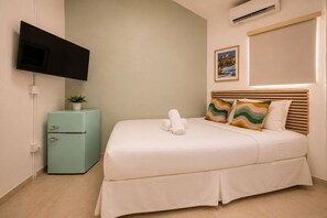 1 bedroom, iron/ironing board, travel cot, free WiFi - Stylish Escape by Calle Cerra Art (San Juan)