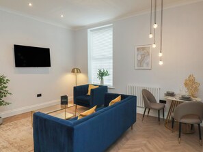Living area - The Salisbury 1 Bed Classic Apartment (Scarborough)