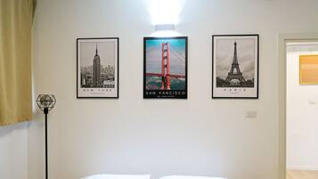 1 camera, Wi-Fi, lenzuola