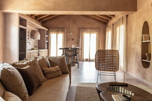 Smart TV - Terracotta Fiscrdo Villas
 3 bedrooms (Fiscardo)