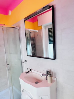 Basic Double or Twin Room | Bathroom | Bidet - L'affito Camera di Venezia (Mestre)