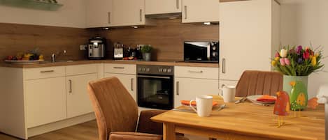 Four, plaque de cuisson, lave-vaisselle