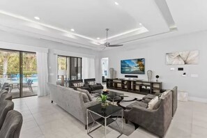 舒適獨棟房屋, 多間臥室, 私人泳池 | 起居區