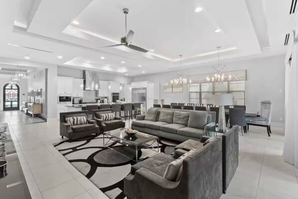 舒適獨棟房屋, 多間臥室, 私人泳池 | 起居區