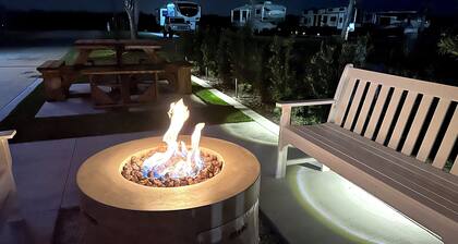 Premium RV Site ⛱️ Resort Amenities 👙Heated Pool🎢 Near OWA & Beaches 🐚🏝️🌊!